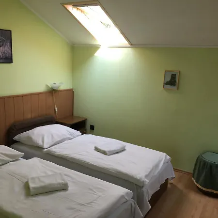 Bed and Breakfast Muskatli Panzio Győr Zewnętrze zdjęcie