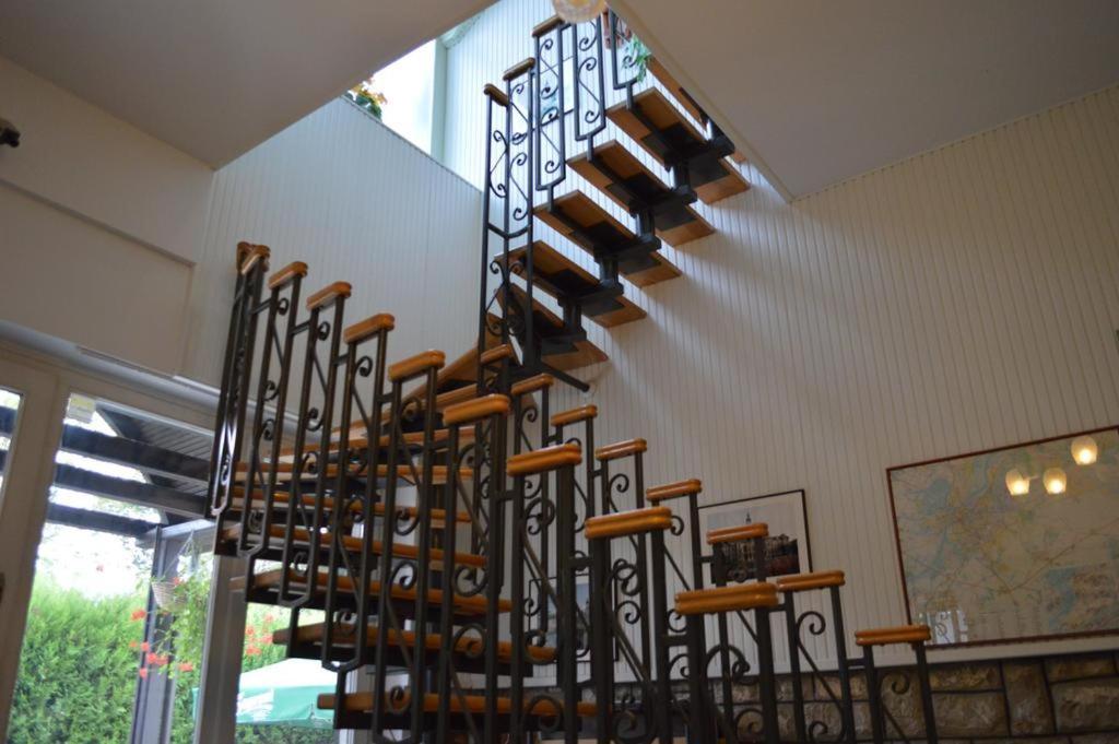 Muskatli Panzio Bed & Breakfast